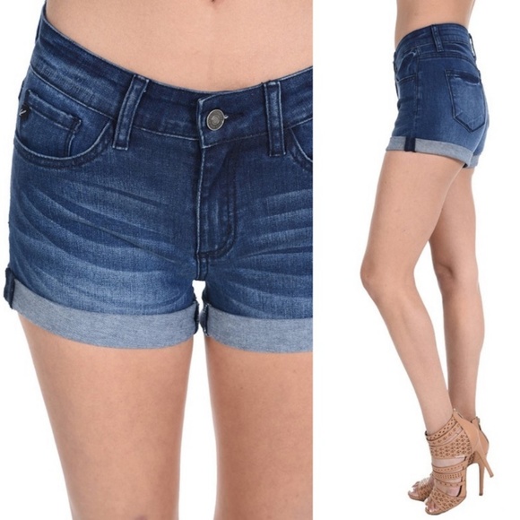 NWT KanCan Jeans Quincy-Gabriella Cuffed Shorts - Picture 2 of 5
